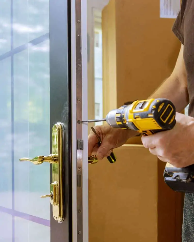 Que consideraciones debo tener al cambiar una cerradura en Castelldefels - &iquest;Qu&eacute; consideraciones debo tener al cambiar una cerradura en Castelldefels?